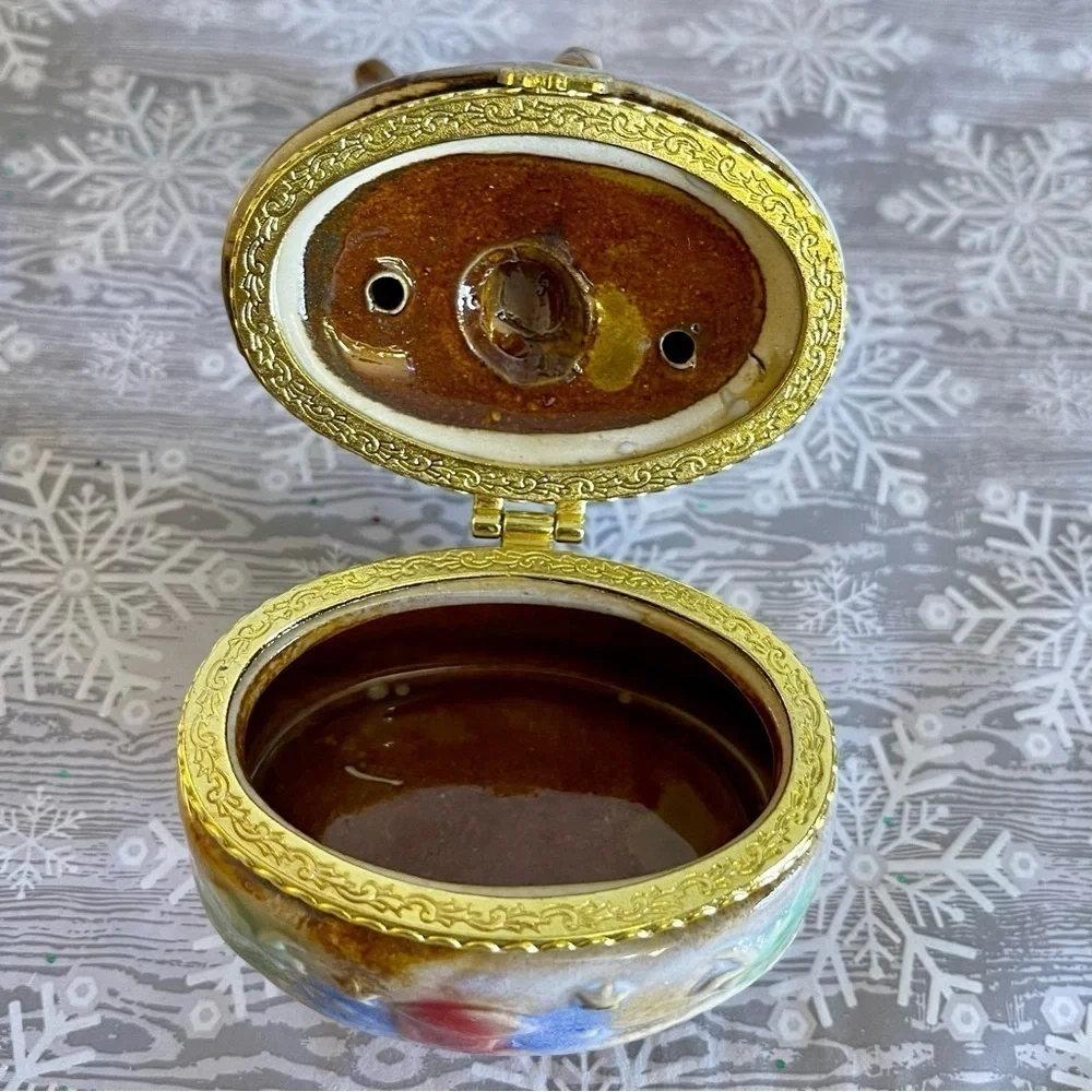 Blessed Family Nativity Lusterware Trinket Pill Box EUC